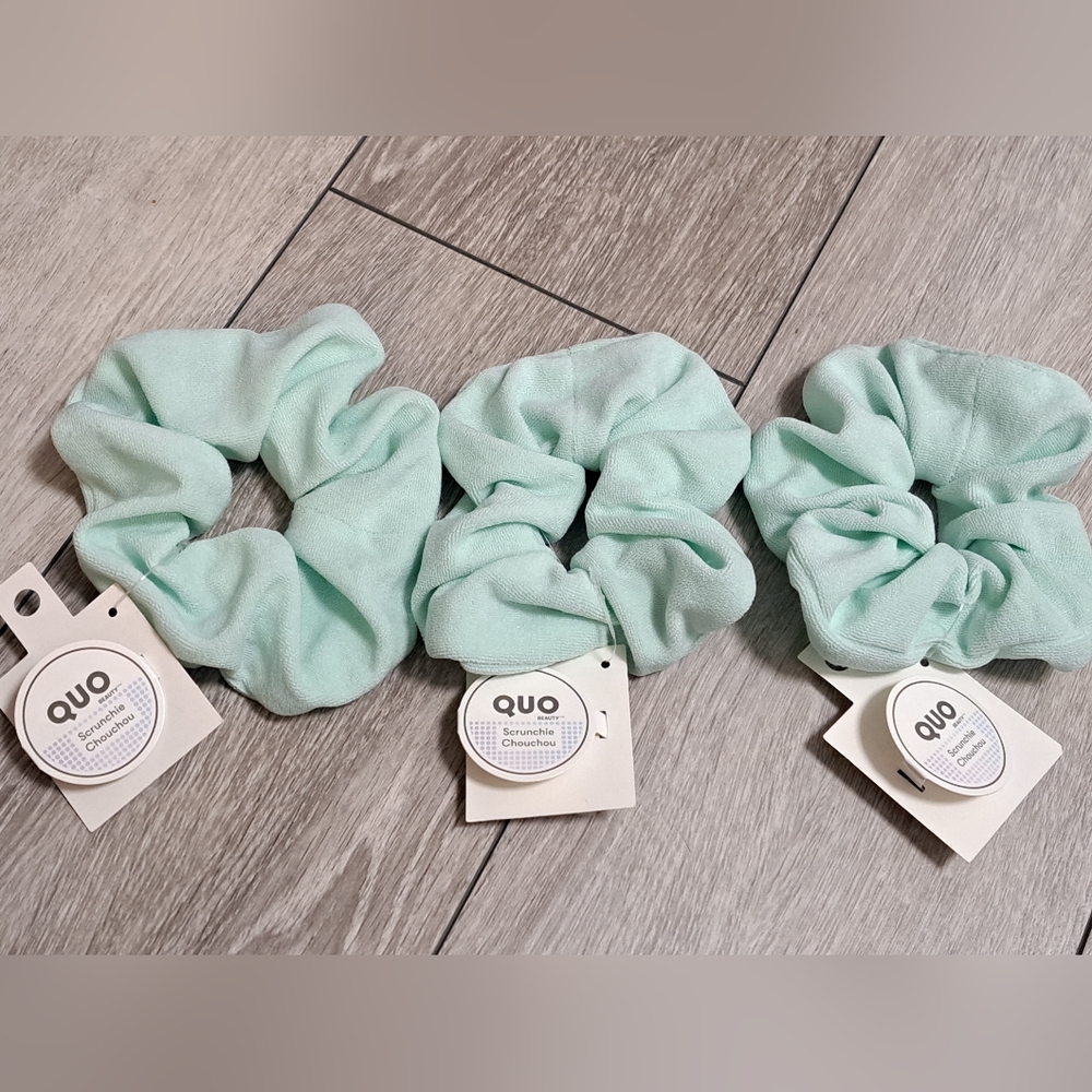 Brand New Lot Of 3  Quo Mint Green Hair Scrunchies Set